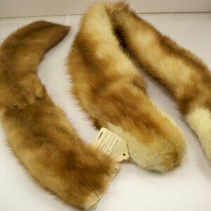 Strode's Louisville Marten, France *Mink Fur Boa & *Unfinished